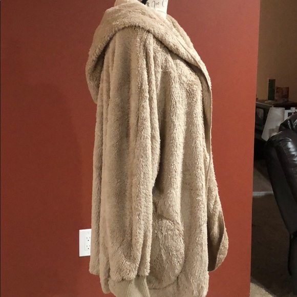 BACK IN STOCK‼️BEIGE Teddy Sherpa fleece- hoodie - Picture 7 of 8